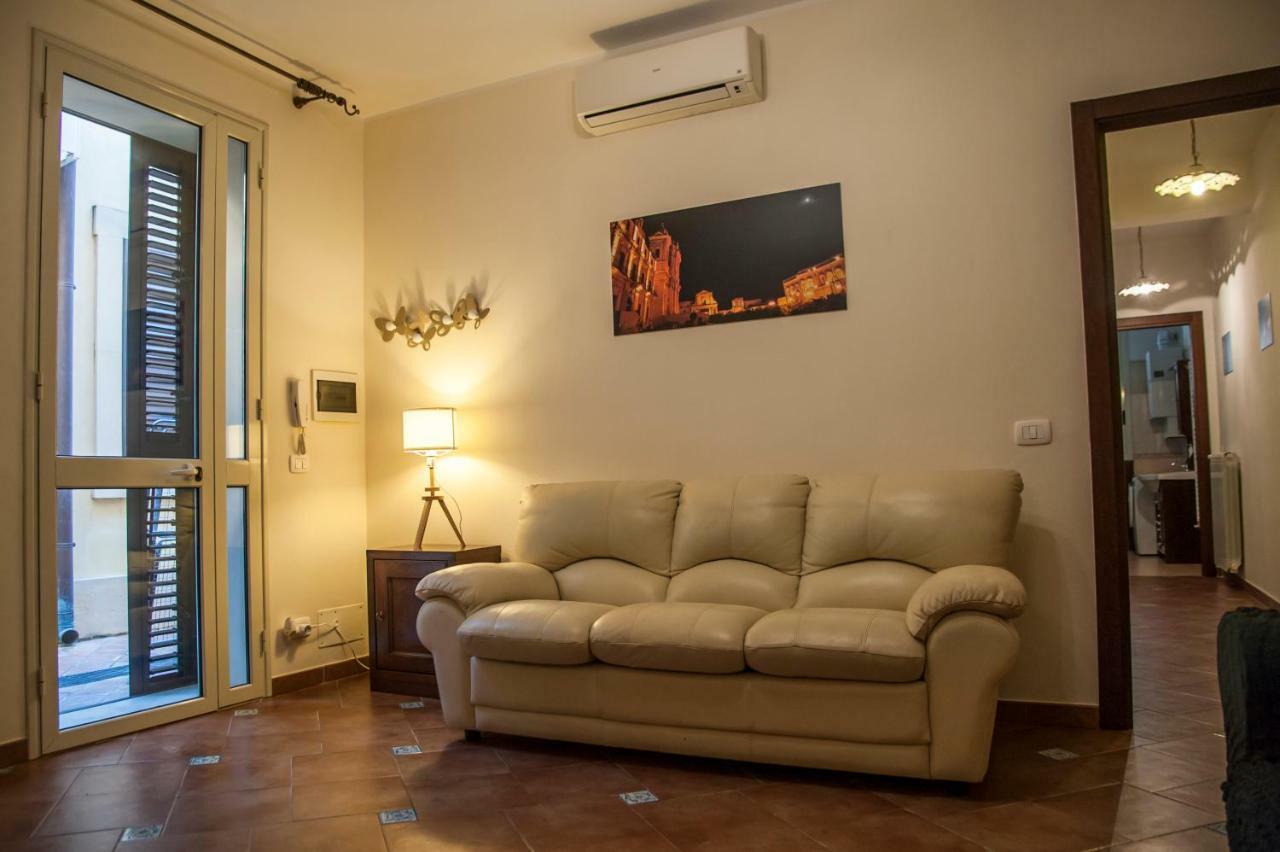 Ferienwohnung La Lanterna Casa Vacanze Noto Exterior foto